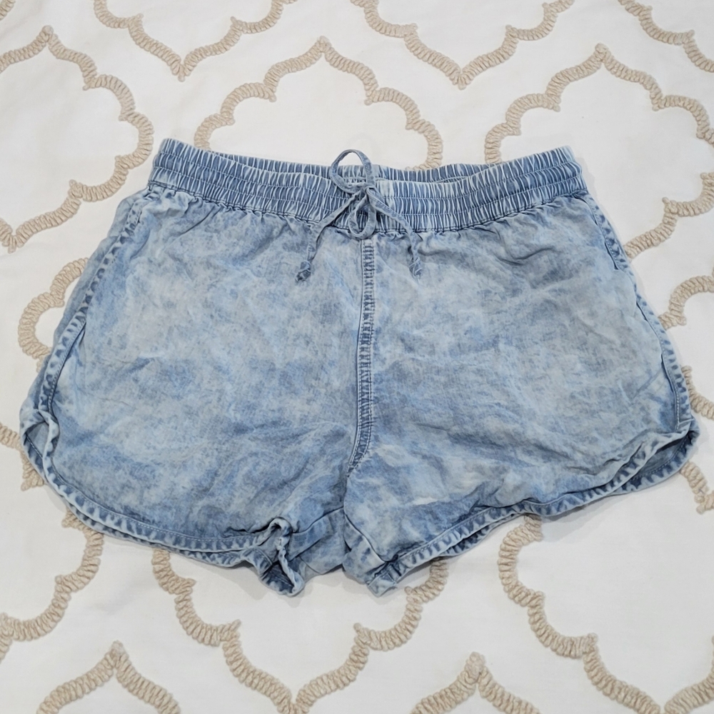Juicy Couture Light Blue Washed 100% Lyocell Shorts